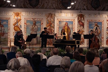Flöte hoch 2 | © Mona Wibmer | Innsbrucker Festwochen