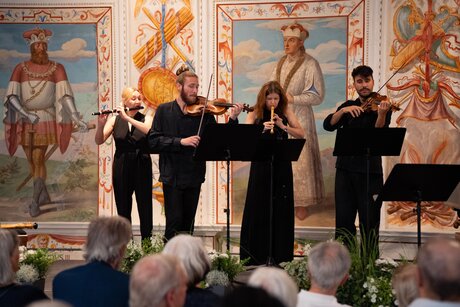 Flöte hoch 2 | © Mona Wibmer | Innsbrucker Festwochen