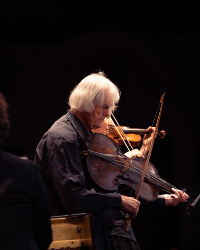 Bach á 7