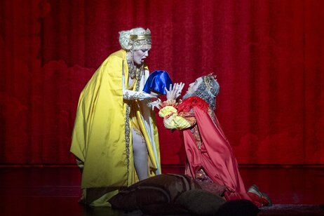 Sophie Rennert (Giunone), Paul Figuier (Elemento del foco) | © Birgit Gufler