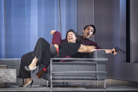 Rémy Brès-Feuillet (Aurindo), Mathilde Ortscheidt (Ennone) | © Birgit Gufler