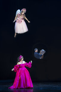 Jone Martinez (Venere), Jiayu jin (amore), Mauro Borgioni (Paride) | © Birgit Gufler