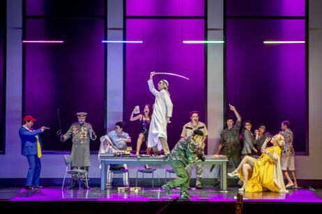 Giacomo Nanni (Eolo), Mauro Borgioni (Euro), Jiayu Jin (Zeffiro), Danilo Pastore (Volturno), Žiga Čopi (Austro), Sophie Rennert (Giunone), choir and dancers | © Birgit Gufler