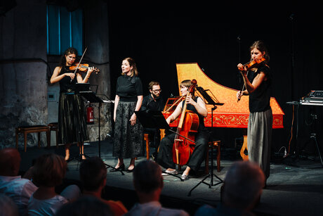 Cardinal Points Ensemble | © Amir Kaufmann Cardinal Points Ensemble | © Amir Kaufmann
