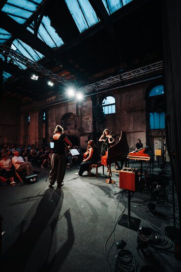 Cardinal Points Ensemble | © Amir Kaufmann