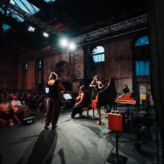 Cardinal Points Ensemble | © Amir Kaufmann