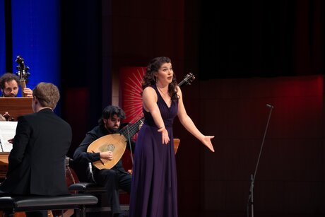 Sophie Naubert | Soprano (CAN) | © Mona Wibmer Sophie Naubert | Soprano (CAN) | © Mona Wibmer