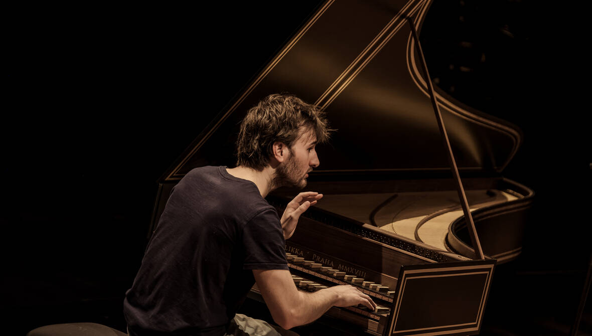 ┬® Mathias Benguigui 2021