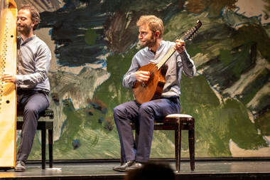 The Curious Bards in "By Moonlight on the Green" im Tiroler Landestheater (8) © Innsbrucker Festwochen/Lercher
