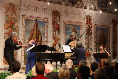 Stéphanie Varnerin & L’Astrée im Spanischen Saal von Schloss Ambras © Innsbrucker Festwochen / Celina Friedrichs