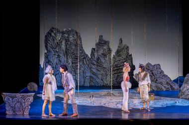 Chelsea Zurflüh (Licori), Vojtěch Pelka (Morasto), Eline Welle (Elpina) & Nicolò Balducci (Osmino) © Birgit Gufler