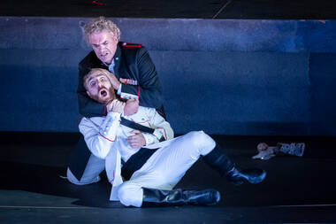 Didone abbandonata Oben: Carlo Allemano (Jarba); Unten: Pietro Di Bianco (Osmida);
© Innsbrucker Festwochen / Rupert Larl