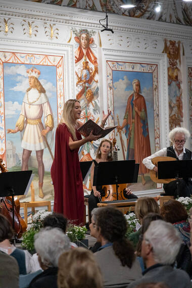 The Queen's Lover © Mona Wibmer