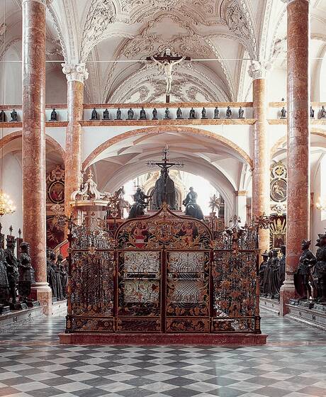 hofkirche innen