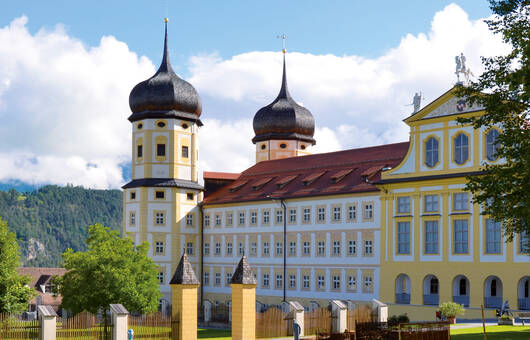 Stift Stams
