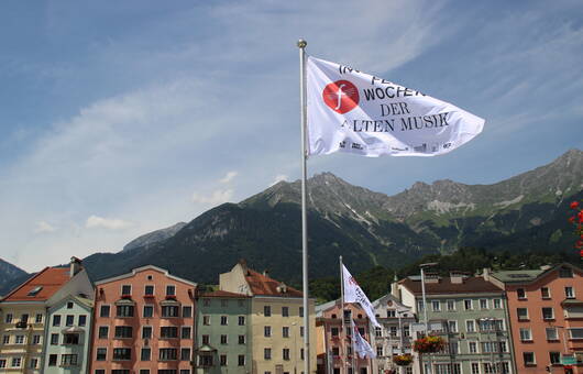 fewo_20160711_fahnen_innsbruck_(c)graf_roh (1)